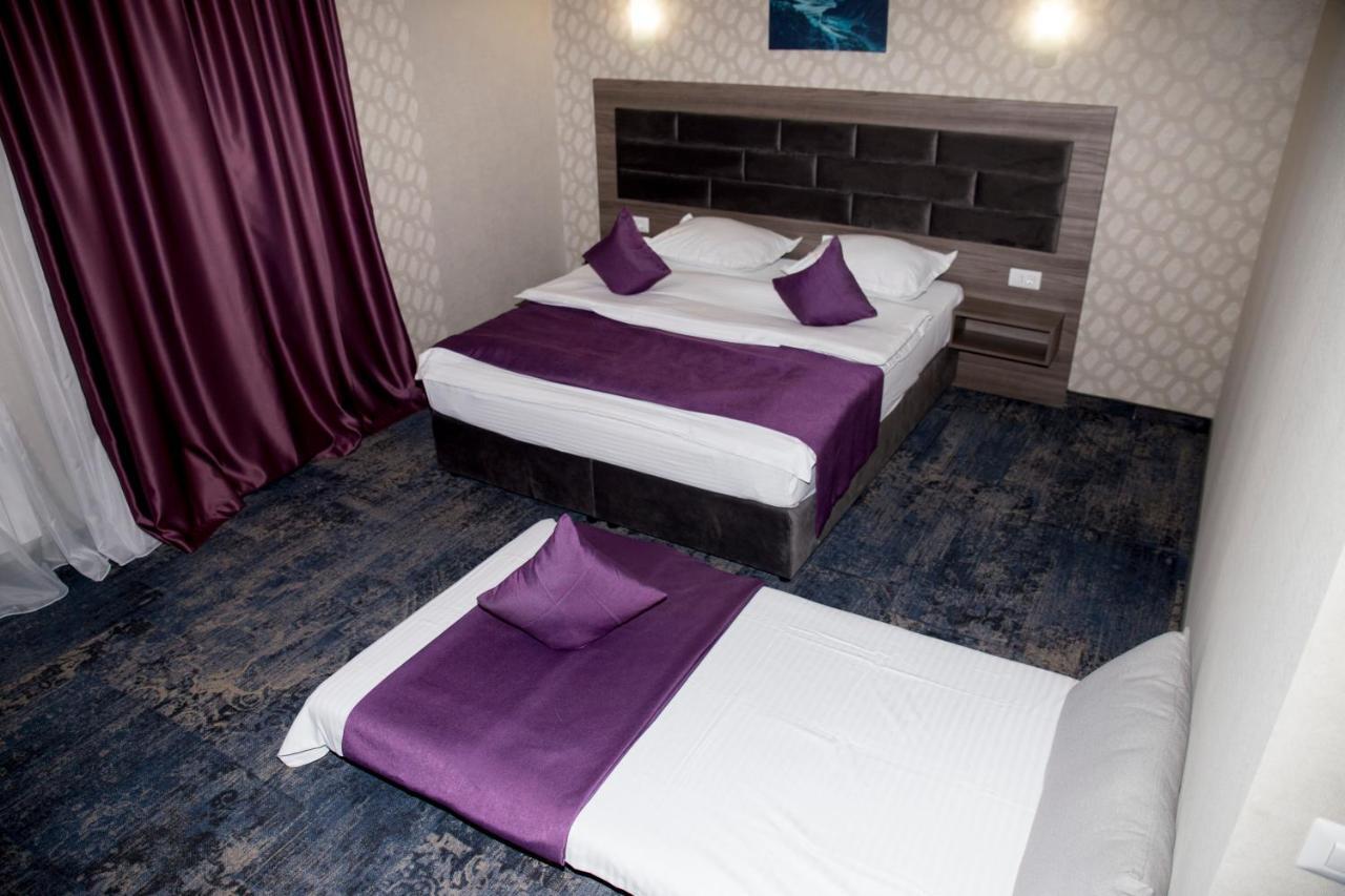 Hotel Yarus Plus Ploieşti Dış mekan fotoğraf